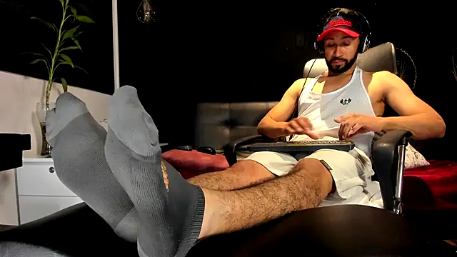 alessandro wye online show from November 13, 2025, 2:37 am