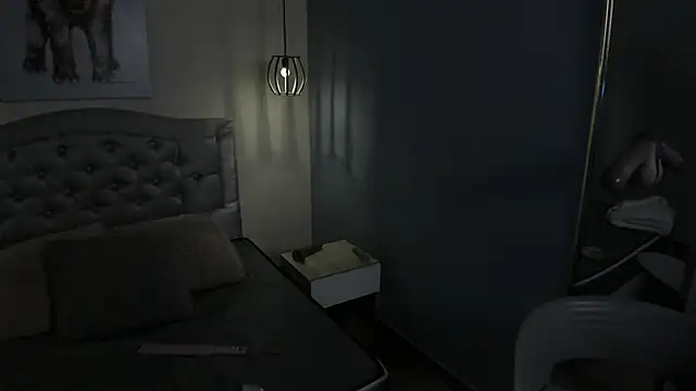 escarleth   online show from October 2, 2025, 1:36 pm