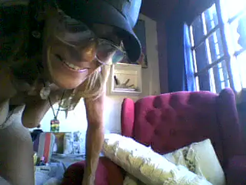 sabinytahot online show from December 3, 2024, 8:55 pm