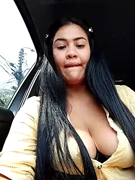 Snapshot of Miia_grand chatting on March 13, 2025, 7:06 pm Miia grand online show from March 13, 2025, 7:06 pm