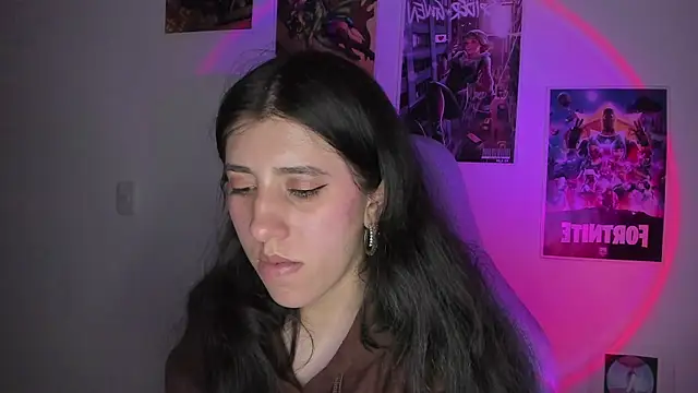 Bunnyy095 online show from January 19, 2025, 1:53 am