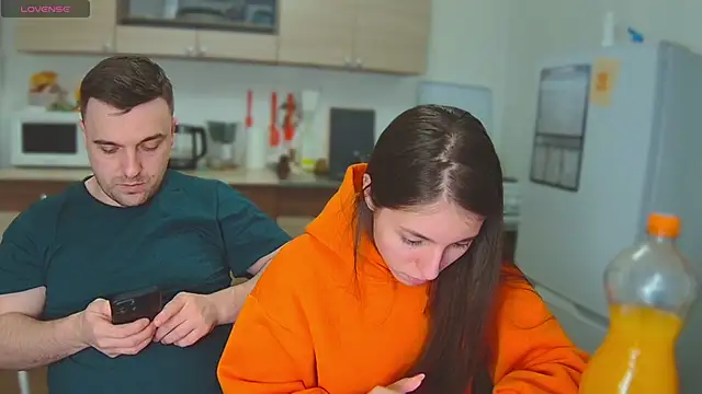 fcjuicy pussy online show from March 13, 2025, 5:39 pm