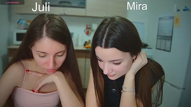 fcjuicy pussy online show from February 27, 2025, 7:26 pm