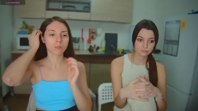 fcjuicy pussy online show from February 18, 2025, 4:25 pm