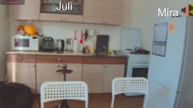 fcjuicy pussy online show from March 16, 2025, 12:33 pm