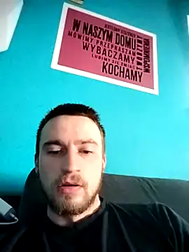 wariacik0024 online show from February 13, 2025, 8:17 am