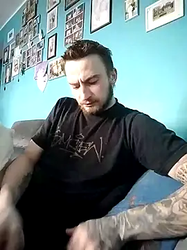 wariacik0024 online show from February 21, 2025, 8:18 am