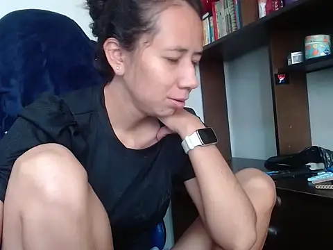 Erotic latina online show from November 12, 2025, 12:42 pm