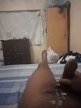 izinjamfee2 online show from March 9, 2026, 8:01 pm