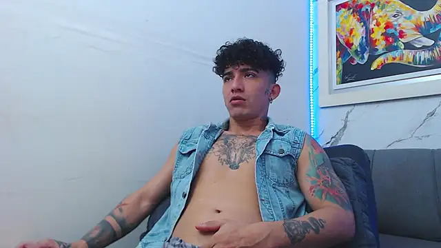 targuerian22 online show from January 17, 2026, 8:23 pm