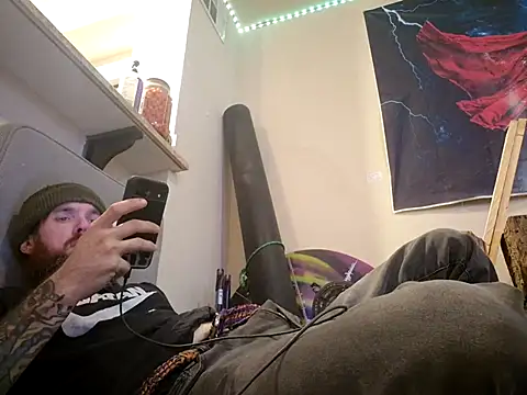 lit702 online show from January 12, 2026, 8:04 pm