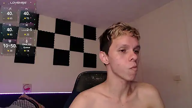 bryamado69 online show from September 16, 2025, 5:25 pm