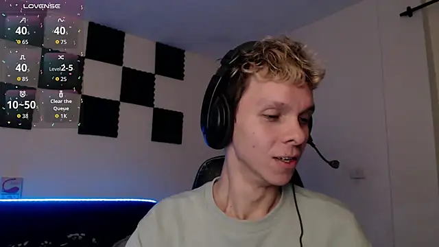 bryamado69 online show from September 20, 2025, 11:37 am