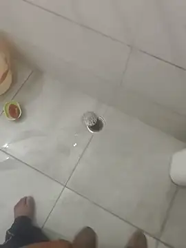 Gururonny07 online show from October 19, 2025, 12:35 am