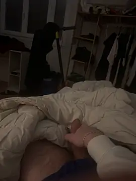 pignoufe online show from March 28, 2026, 9:54 am