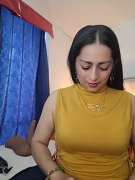 Andrea Sexx  online show from May 14, 2026, 4:48 pm