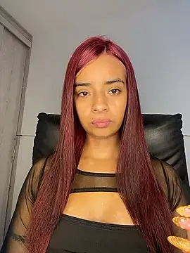 Laura fernandezII online show from January 11, 2026, 6:59 pm