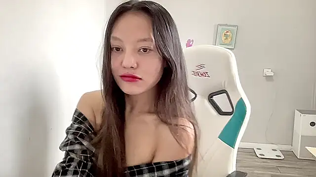 Risalynn online show from February 13, 2025, 6:30 am