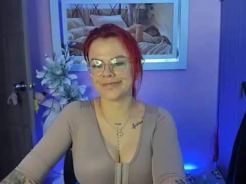 Snapshot of KAROL_MILF chatting on March 18, 2025, 9:53 pm KAROL MILF online show from March 18, 2025, 9:53 pm