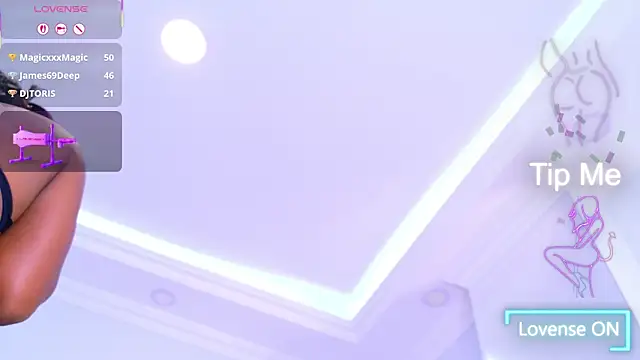 SarahBrunet online show from March 13, 2025, 11:16 pm