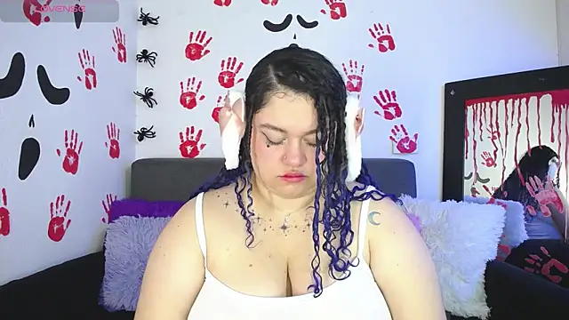 Snapshot of lunitaa0 chatting on October 16, 2025, 4:32 am lunitaa0 online show from October 16, 2025, 4:32 am