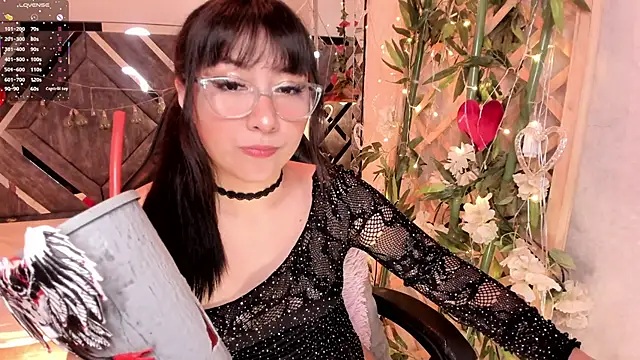 Nanachi Cook online show from April 14, 2026, 8:58 pm