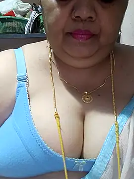 tamilthanushri online show from October 5, 2025, 8:43 pm