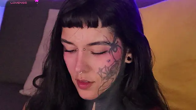 Snapshot of FairyFlexxxx chatting on February 1, 2026, 2:10 am FairyFlexxxx online show from February 1, 2026, 2:10 am