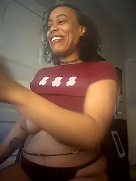 Snapshot of loveluna8 chatting on February 11, 2026, 1:00 pm loveluna8 online show from February 11, 2026, 1:00 pm