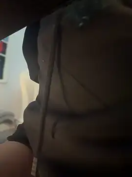 Snapshot of loveluna8 chatting on February 24, 2026, 7:04 pm loveluna8 online show from February 24, 2026, 7:04 pm