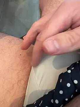 Voyeurpervert69 online show from February 25, 2026, 8:25 am