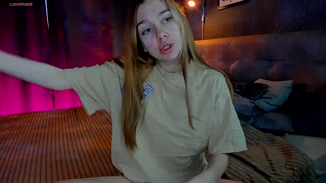 Lesi Moonie01 online show from October 4, 2025, 9:00 am