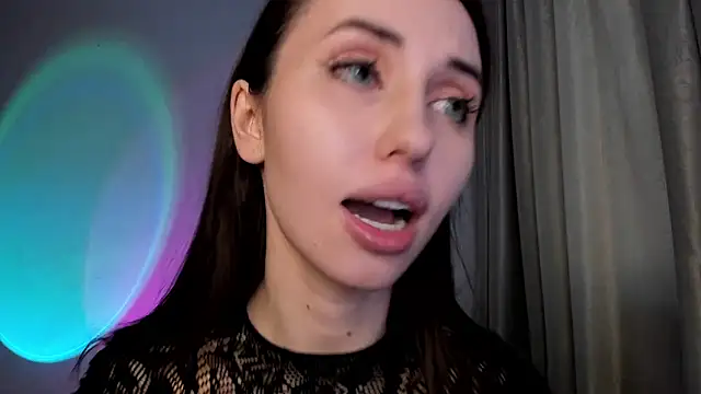 Snapshot of L1TWW chatting on February 27, 2025, 2:10 pm L1TWW online show from February 27, 2025, 2:10 pm