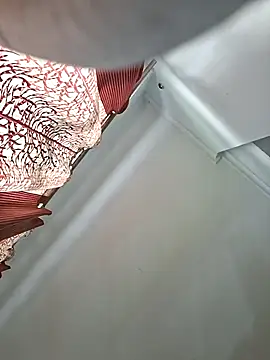 cutiecatty21 online show from April 11, 2026, 5:26 am