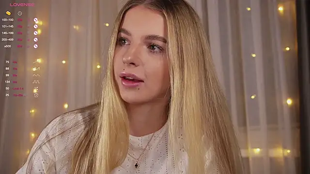 Snapshot of Sunshine_Diana chatting on February 23, 2025, 4:46 pm Sunshine Diana online show from February 23, 2025, 4:46 pm