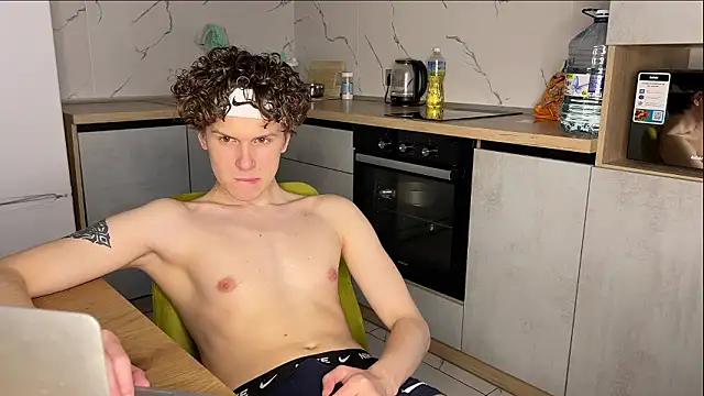 Snapshot of alyx_garden chatting on March 2, 2026, 1:40 pm alyx garden online show from March 2, 2026, 1:40 pm