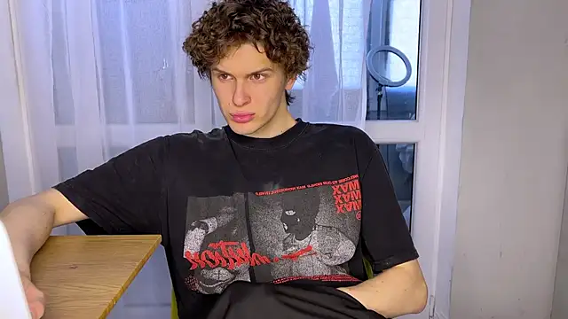 alyx garden online show from April 1, 2026, 12:06 pm