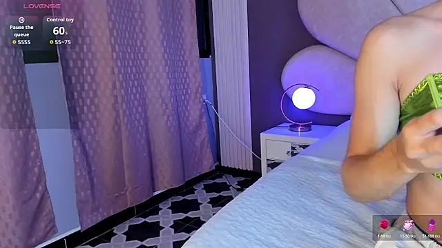 MaxiRogers online show from January 15, 2026, 9:45 am