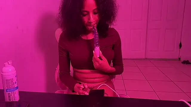 shandiloveslemonss online show from September 10, 2025, 6:56 am