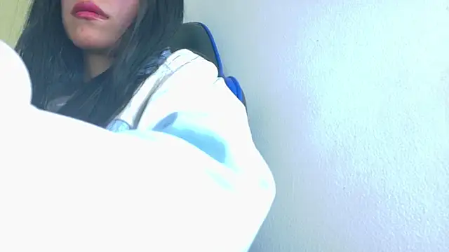  Emmaa Harper online show from November 26, 2025, 7:08 am