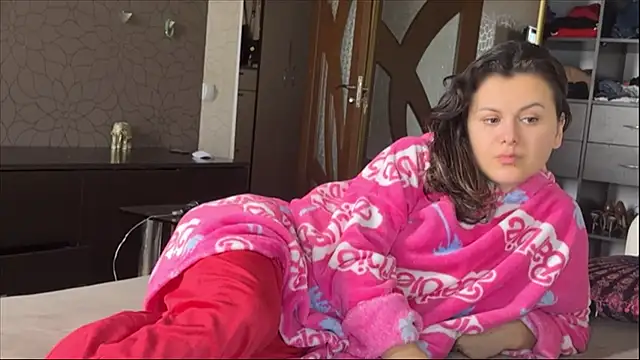 LeggyLover90 online show from February 19, 2026, 11:07 am