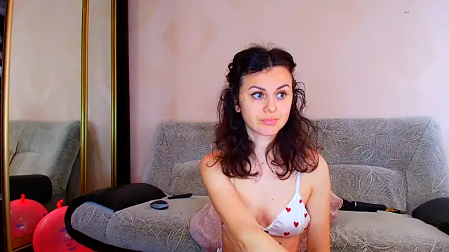 Snapshot of LeggyLover90 chatting on April 23, 2026, 12:29 pm LeggyLover90 online show from April 23, 2026, 12:29 pm
