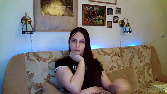 Snapshot of BlackHe4rts_ chatting on April 10, 2026, 7:43 pm BlackHe4rts online show from April 10, 2026, 7:43 pm