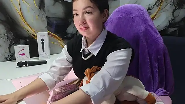 Snapshot of lilimini032 chatting on February 23, 2026, 8:20 pm lilimini032 online show from February 23, 2026, 8:20 pm