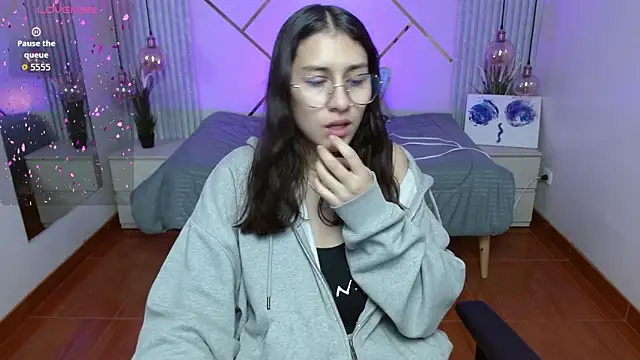 Lita Rogers online show from April 9, 2026, 2:23 pm