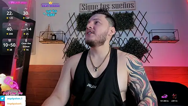 Snapshot of Angelgraham_1 chatting on December 1, 2025, 4:30 pm Angelgraham 1 online show from December 1, 2025, 4:30 pm