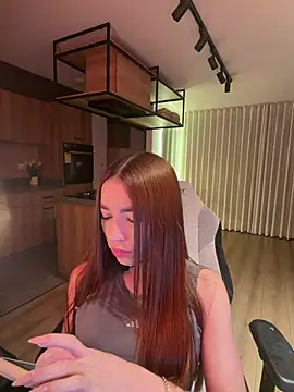 carolynnetrujillo online show from March 21, 2026, 3:30 am