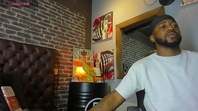 Drake Nassir4 online show from November 24, 2025, 2:28 pm