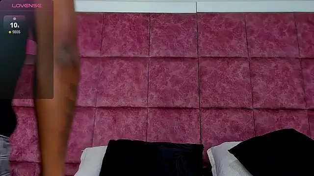 Drake Nassir4 online show from March 20, 2025, 9:35 pm