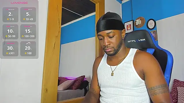 Drake Nassir4 online show from March 14, 2025, 9:00 pm